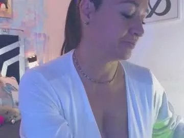 Freechat sweet_evans___ on Chaturbate