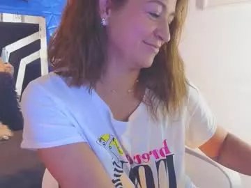 Freechat sweet_evans___ on Chaturbate