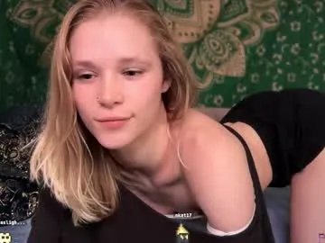 Freechat sweetgracee on Chaturbate