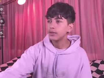 Freechat teobrowny_ on Chaturbate
