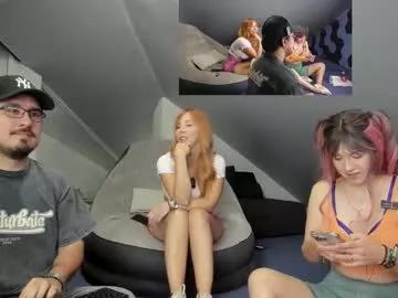 Freechat the_mao_game on Chaturbate