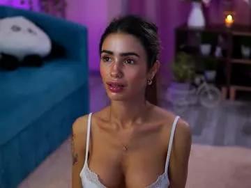 Freechat theayanna on Chaturbate