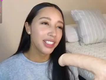 Freechat thinysweet on Chaturbate