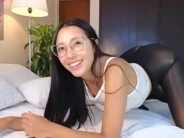Freechat thinysweet on Chaturbate