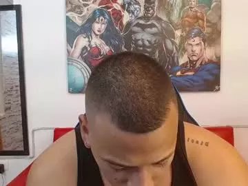 Freechat tom_muscle1 on Chaturbate