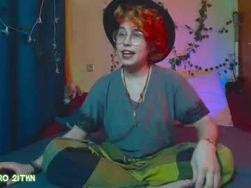 Freechat trickykitsune on Chaturbate