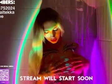 twl8vibe —  My goal: CUUM SHOW - Tip 100, 200, 300, 500 if you like it  #cum #bigcock #trans #lovense #bigboobs [4669 tokens remaining]