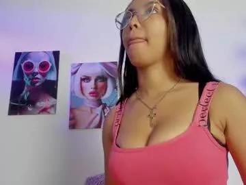 valentina_king18 — Goal is:SUCK DILDO+SPIT IT 21 #ebony #latina #bigass #smalltits #anal [0 tokens remaining]