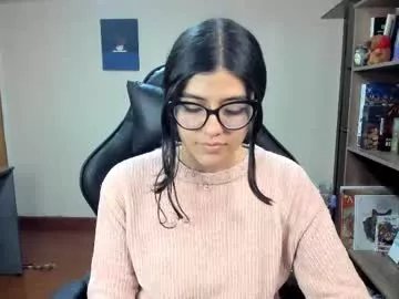 Freechat valerie__sky on Chaturbate