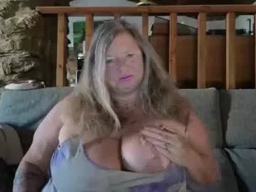 Freechat vampwoman on Chaturbate