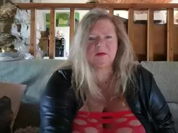 Freechat vampwoman on Chaturbate