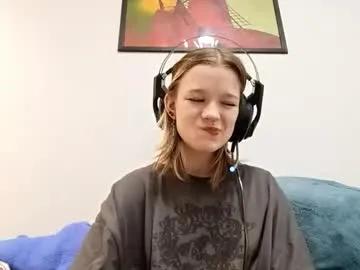 vannessablumer — Umm, hi, its my first day:) Goal - Lick my lips close to cam! #new #shy #teen #18 #skinny [15 tokens remaining]