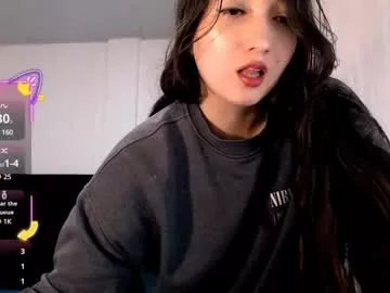 Freechat victoria_smile_ on Chaturbate
