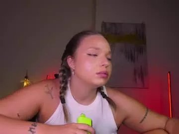 Freechat viollasinzz on Chaturbate