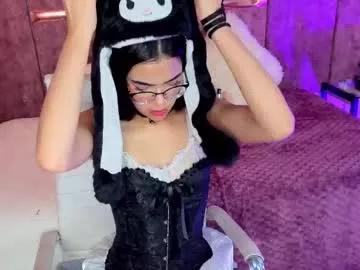 Freechat viollettebylyly on Chaturbate
