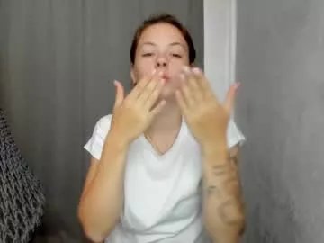 Freechat why_again_me on Chaturbate