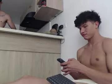 Freechat yizus_bonz on Chaturbate