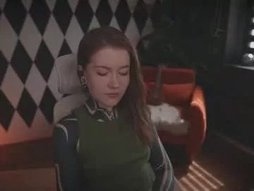 Freechat ynnenbrynn on Chaturbate