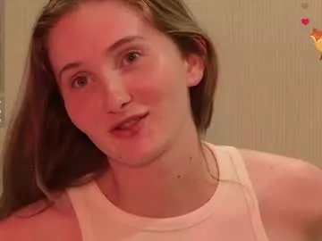 yourcreamyister on Chaturbate