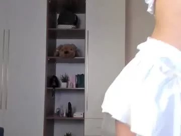 Freechat yuna_leen on Chaturbate