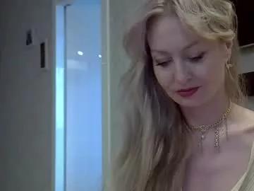zarinaswift on Chaturbate