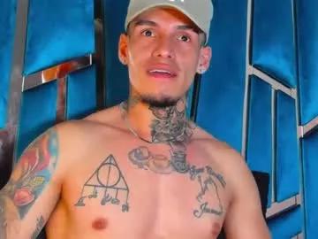 Freechat zyongarcia2020 on Chaturbate