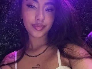 AbbyCoopers — I am ready to hug your passions Listen to you and share my sexual energy I am open lustful and sensual look into my eyes and let our history begin