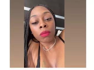 Offline DreamyTif on Streamate