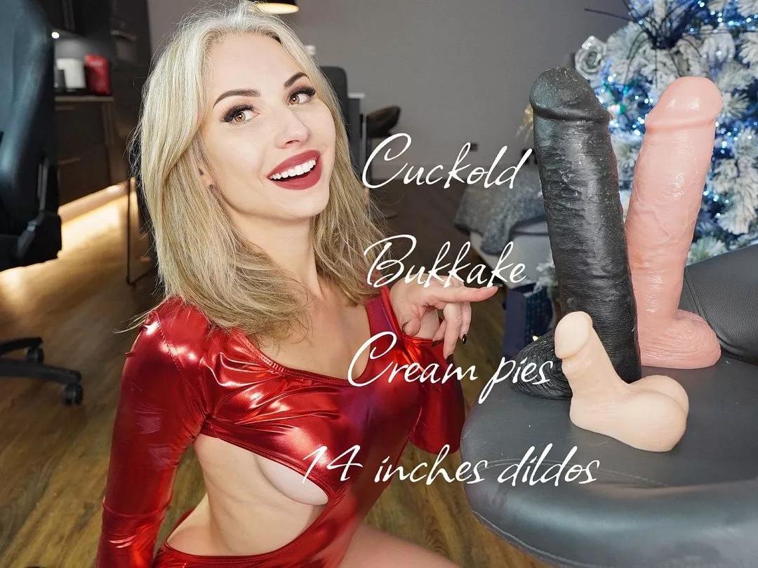 Offline Elizabeth_Gilbert on Streamate