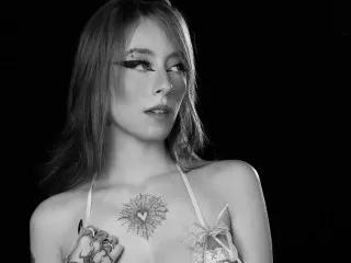 Group JuneEvanss on Streamate