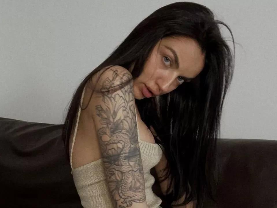 Offline Lumiflare on Streamate