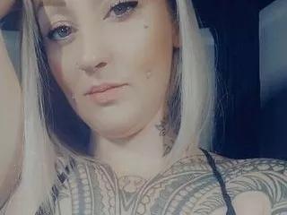 Offline Maitresselexa on Streamate