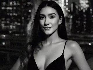 ManuelaHall — Hello, I'm Manuela, nice to meet you, I invite you to say hello to me, I am a world full of adventures, you will like to meet me, I assure you!!