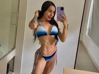 Offline MartinaRiveraa on Streamate