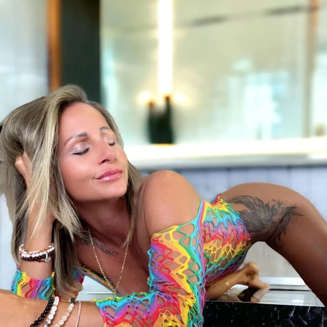 Offline MayaMerciXoxo on Streamate