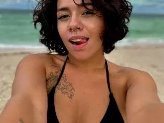 Offline muchachita on Streamate