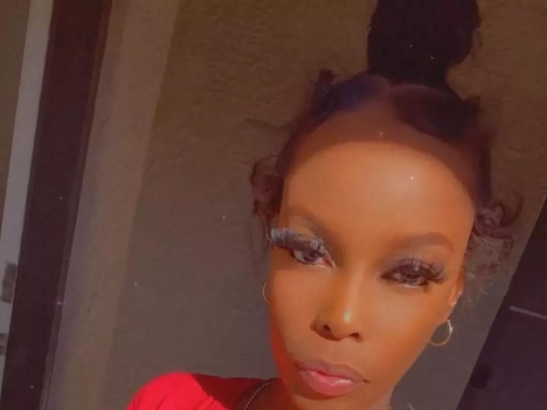 Offline PerkyBabe on Streamate