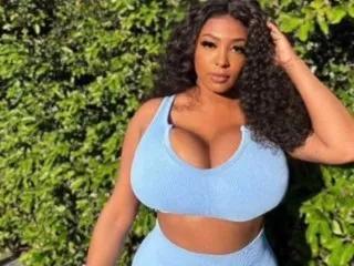 Offline RachelRaxxx on Streamate