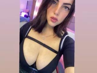 Offline SccarlettLoveyes on Streamate