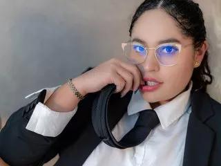 Offline SharaThomas on Streamate