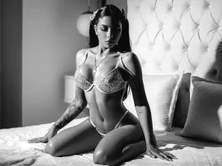 Offline SofiaaMartinezz on Streamate