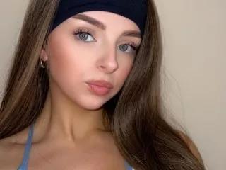 Offline SweetScarletteUK on Streamate