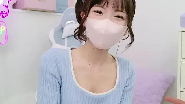 Group -minami- on StripChat