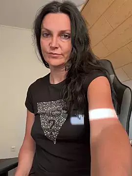 Freechat -OLYA- on StripChat