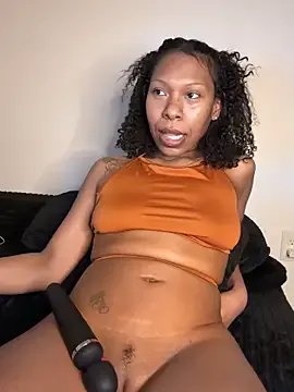 __suki —  MAKE ME WET | CONTROL TOY 40