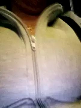 Freechat __valentina18 on StripChat