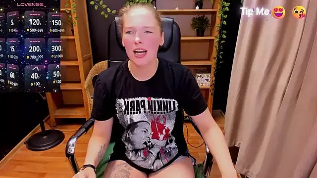 _fiona_Love on StripChat