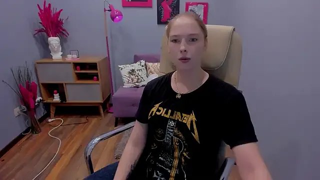 _fiona_Love on StripChat