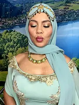 _hafsa_ on StripChat