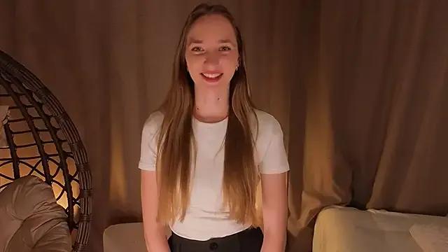 StripChat _Iry_ is Freechat _Iry_ — Cute Smile
